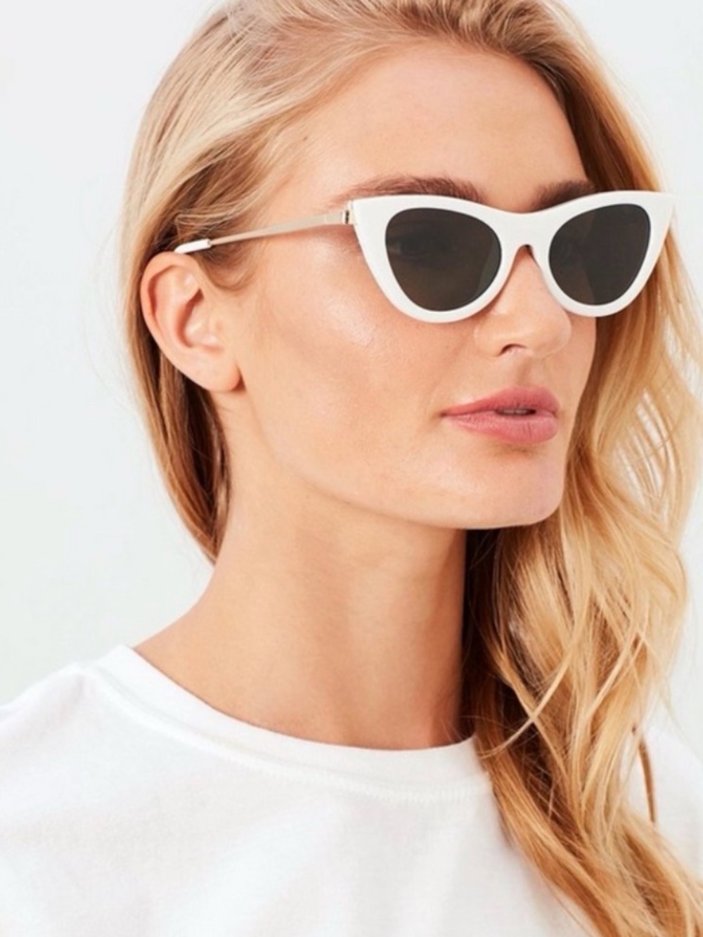 Le Specs Enchantress Cat-Eye Sunglasses in White + Gold